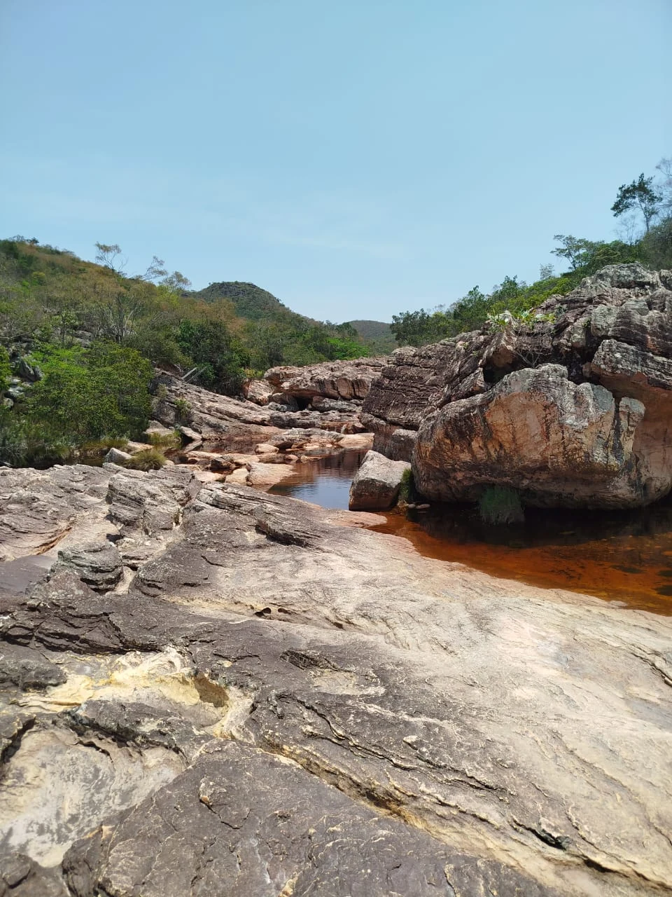 Piedras y caminos — registro de campo 27.